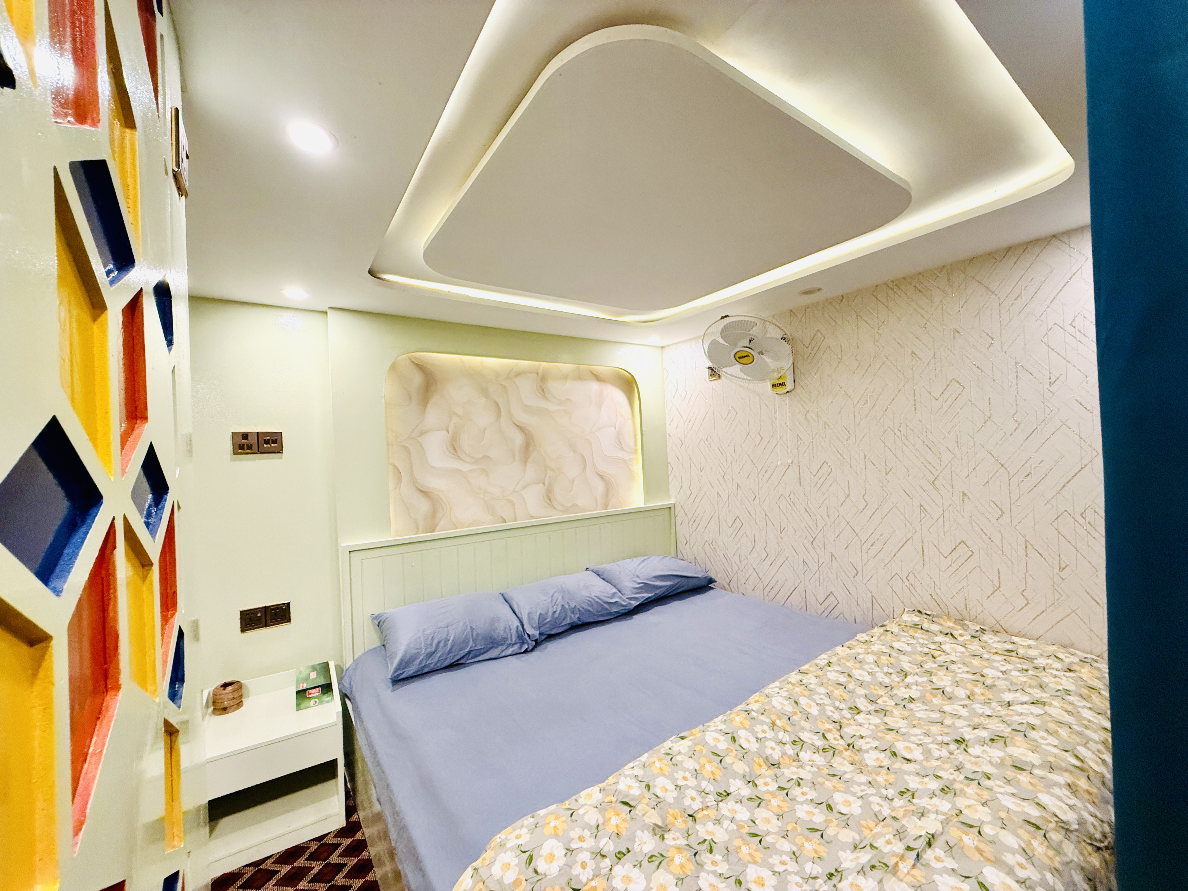 LUNA THE FLOATING VILLA photo 5